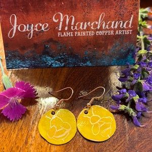 Buzzy bee and yellow earrings